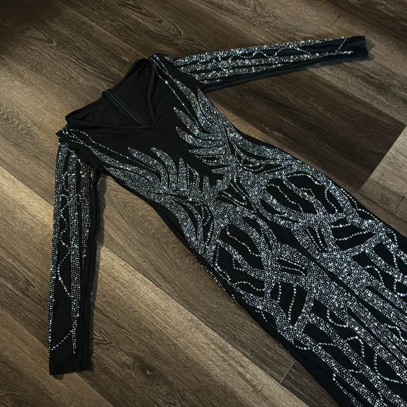 Windsor Black Sheer Dress with Rhinestone 🖤🖤 - Picture 6 of 10